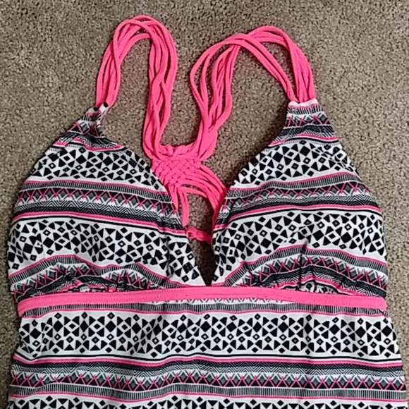 Bathing suit - Picture 2 of 5